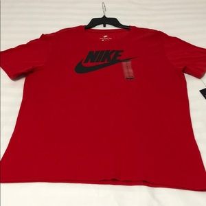 Nike Premium Tee shirt